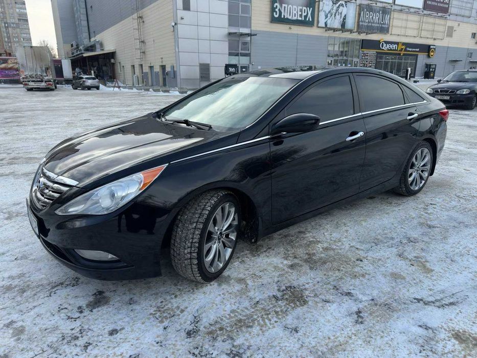 Продам Hyundai Sonata 2013