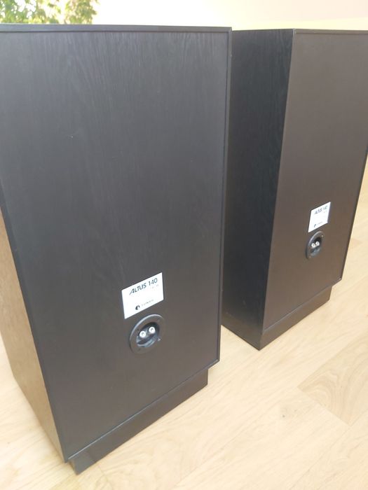 Kolumny Altus 140 stan idealny