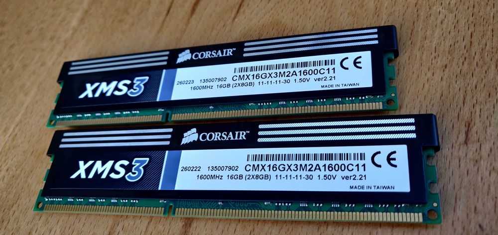 Материнська плата ASRock H87M (s1150. Intel H87. PCI-E 3.0x16)