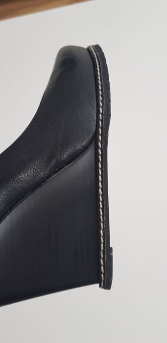 Buty na koturnie gino rossi r.38