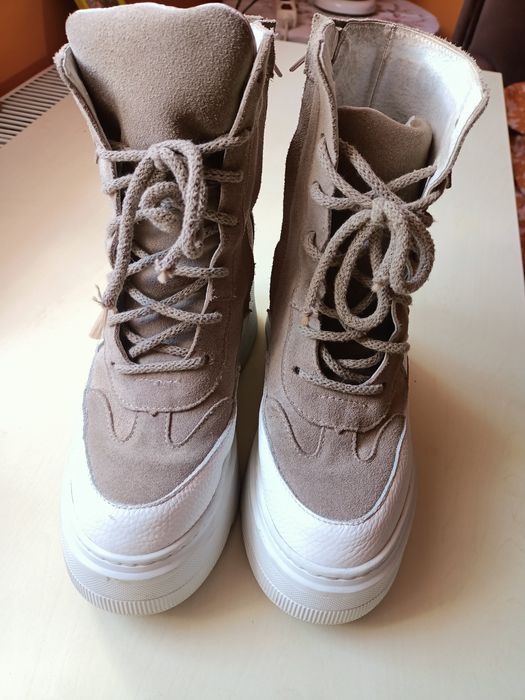 Sneakersy damskie na platformie Beyco (NOWE)