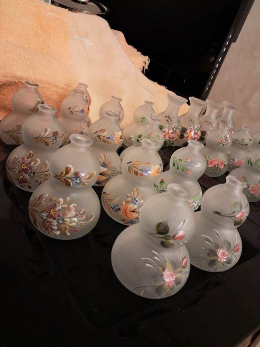 Peças em vidro pintadas á mão para venda