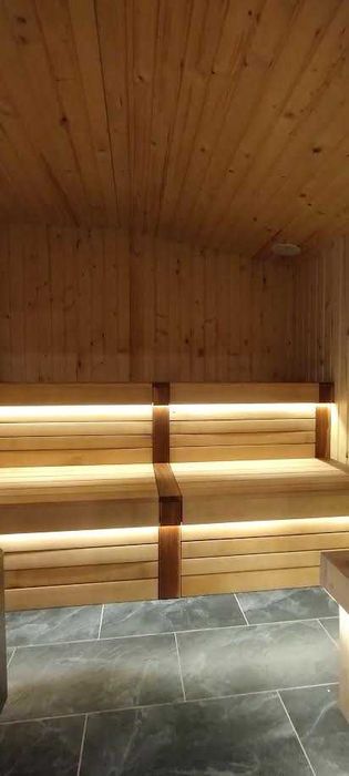 Studio apartament z łazienką balkonem lub tarasem w uroczej chacie z bali.
