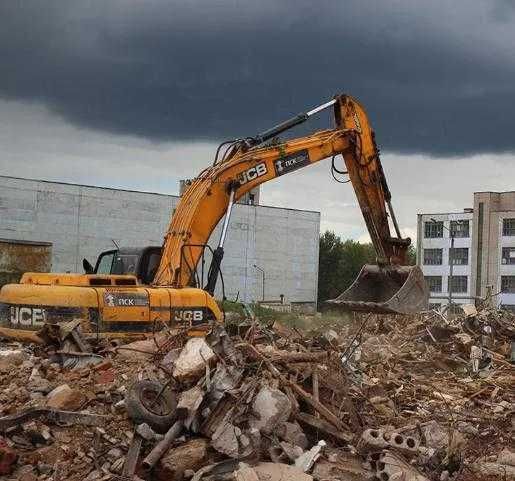 Wyburzenia obiektów, budynków, garaży, stodół itp. wraz z wywozem