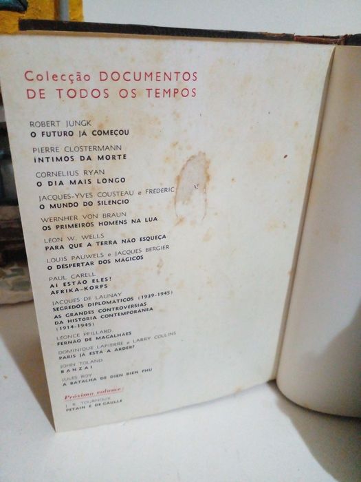 Livro antigo (2°Edição)PARIS JÁ ESTÁ Á ARDER?