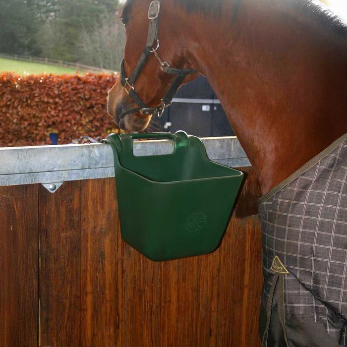 Koryto, Karmidło 13 l różowe, z zawiesiem dla bydła koni, bardzo mocne