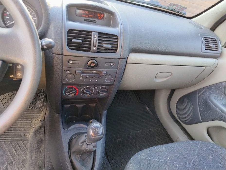 Renault Clio 2 2003