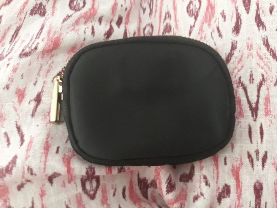 Moedeiro preto da Bimba y Lola