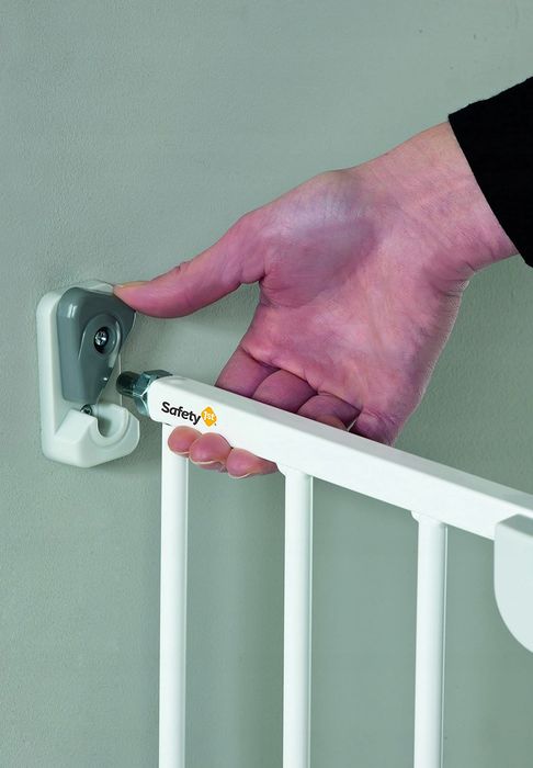 bramka zabezpieczająca safety 1st wall fix extending, przykręcana