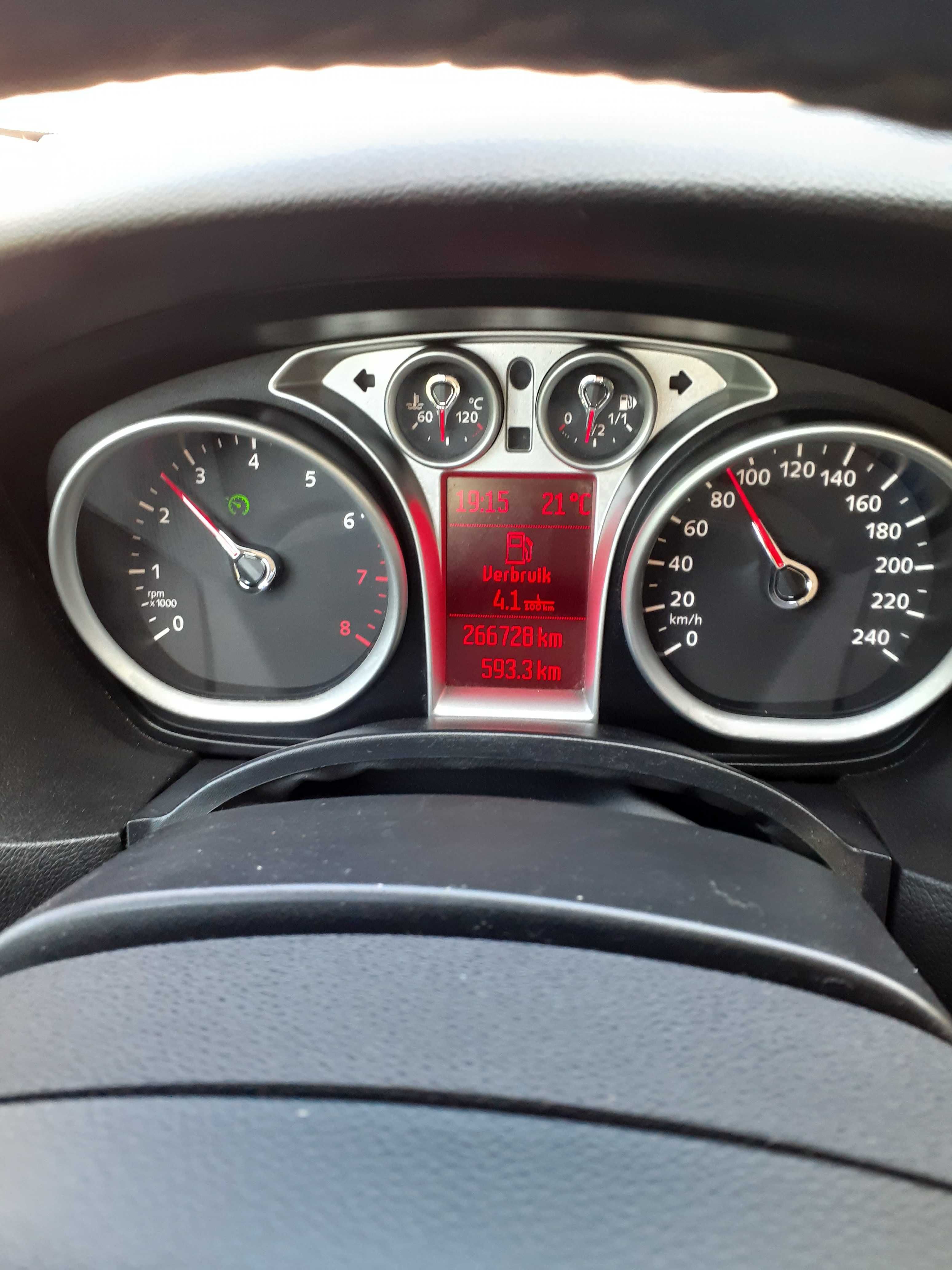 Форд фокус 2 Титаниум Ford focus 2: 6 500 $ - Ford Верхнеднепровск на Olx