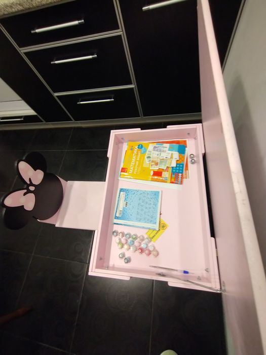 Дитячий стіл+ стільчик