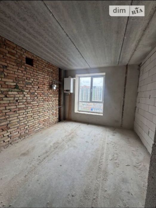Продаж 2к квартири 80 кв м