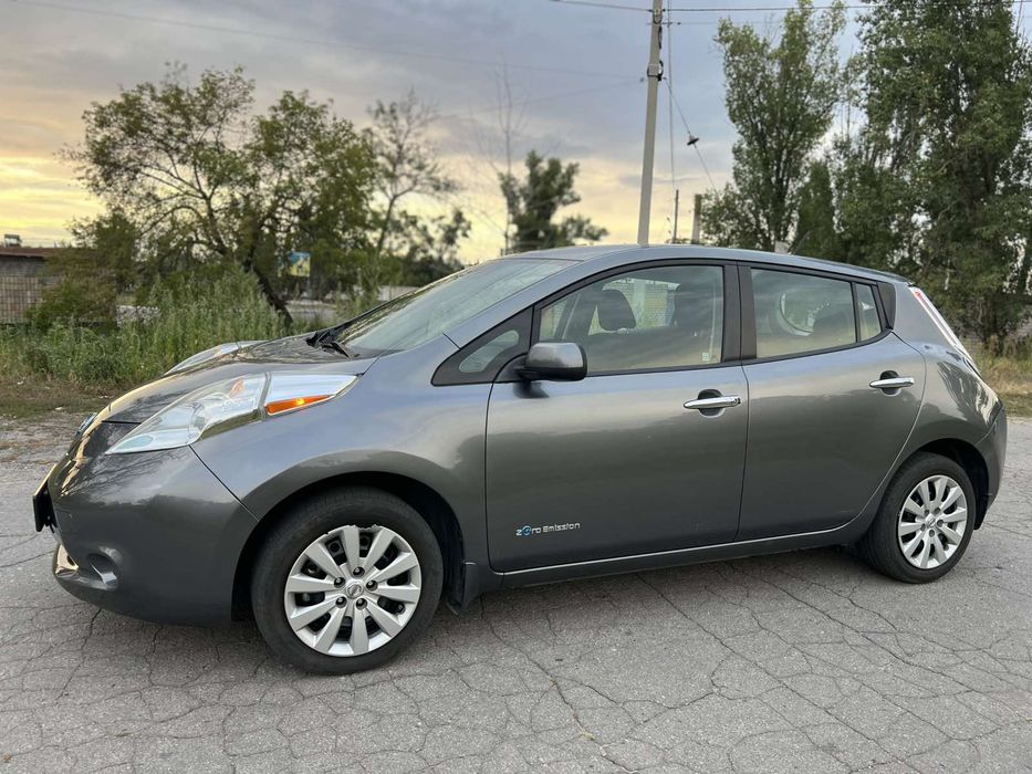 Nissan Leaf 24kWt 2014