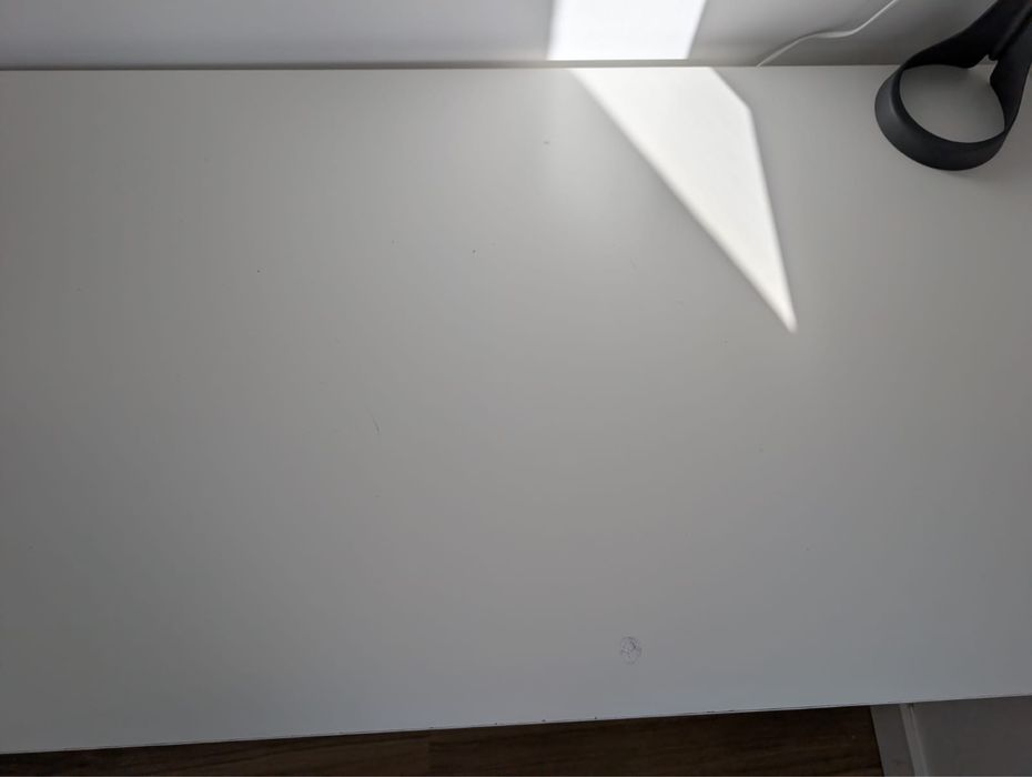Secretária MALM da IKEA branca