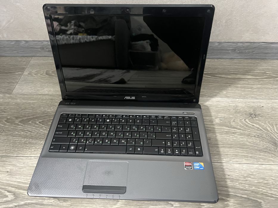 Ноутбук Asus K52J
