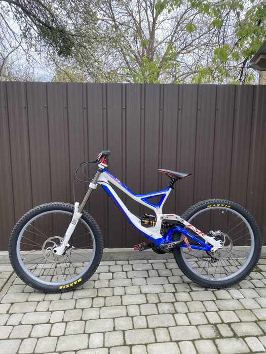 Specialized demo 8 2013 limited edition