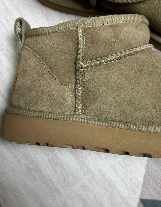 UGG Classic Mini Boots R.41