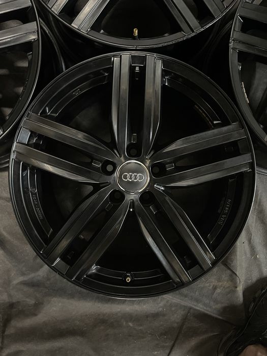 Диски R18 5x112 Et31 8J. Audi A6 A5 A4 A7 A8 Q5 Q3 Q7 E-tron.VW Tiguan