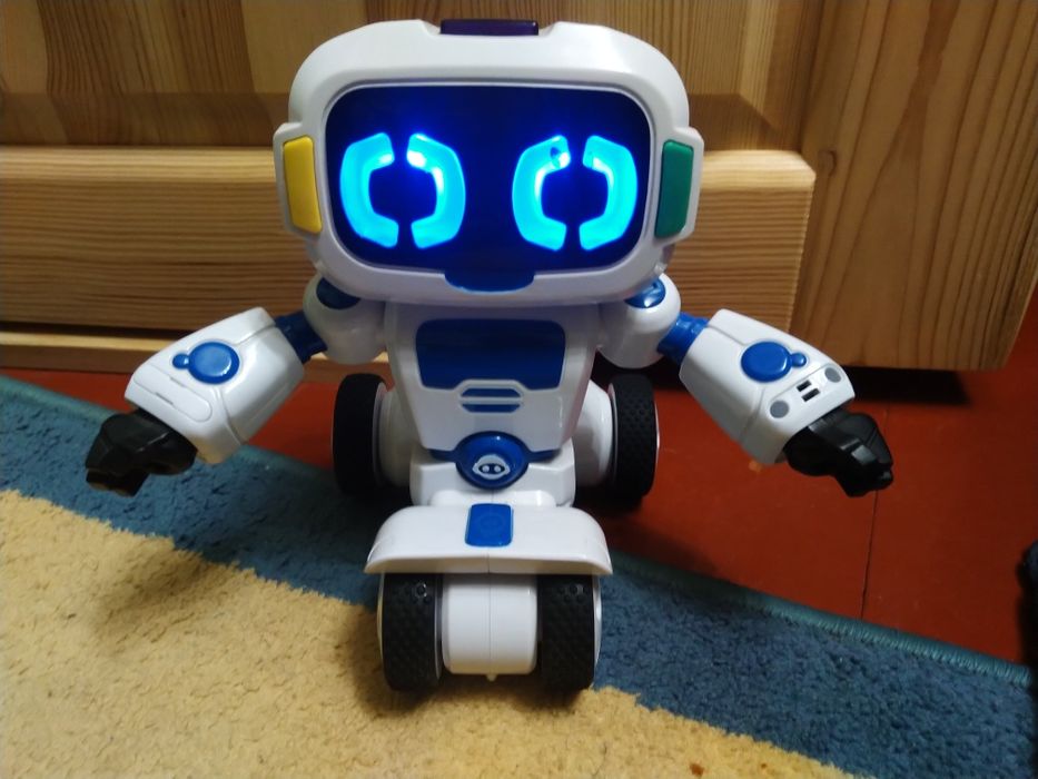 Робот іграшковий