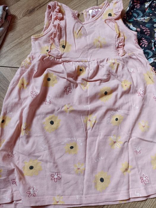 Paka ubranek na lato 92