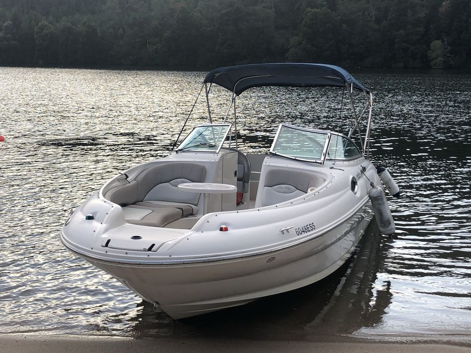SEA RAY 240 sundeck