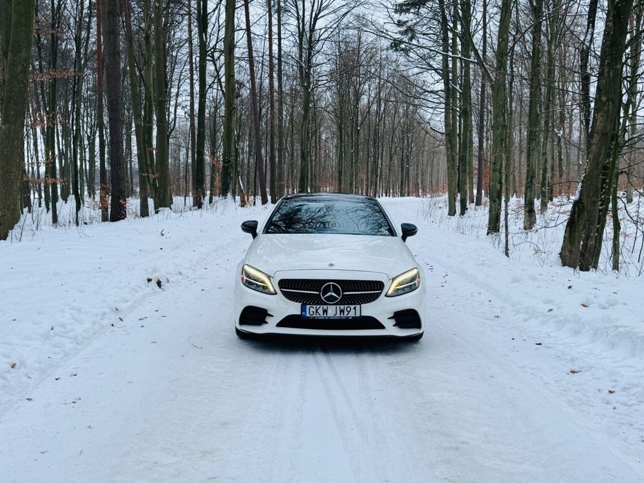 Mercedes c300. Burmester, virtual.