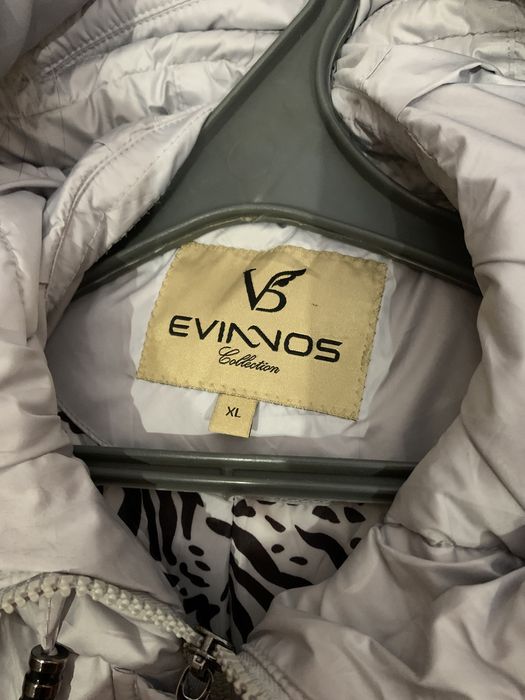 Жіночий пуховик