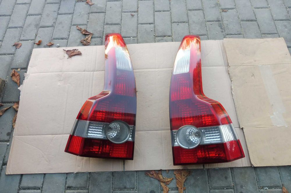 Lampy tył Tylne Volvo v50  komplet  europa