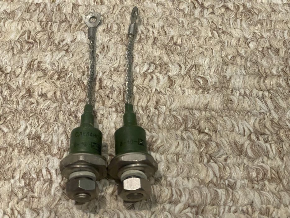 Диод силовой В-10