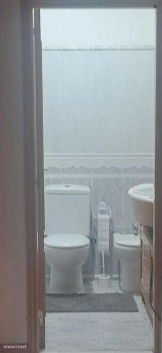 Quarto - localizado em Chelas Lisbon