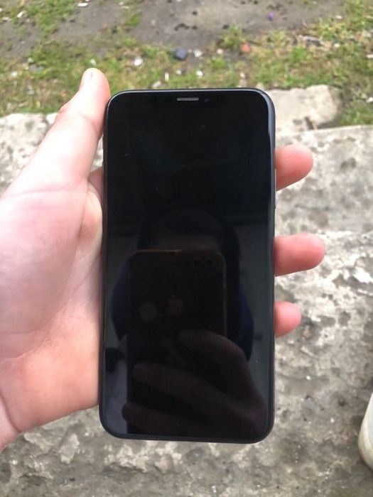 продам. айофн. Х