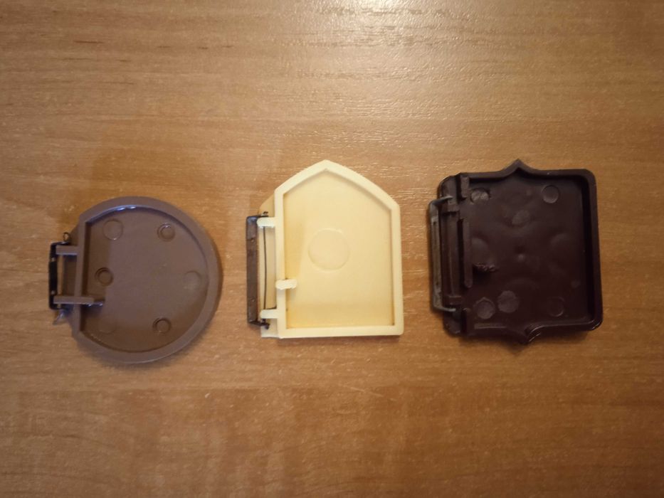 Продам дверцы птички для часов с кукушкой.