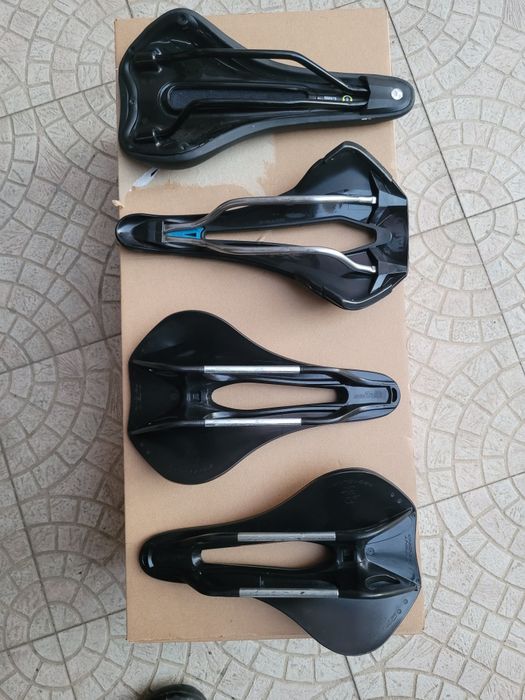 Selins selle Itália ,bontrager, pedaleira praxis alba,roda frente 29 alexrims  24