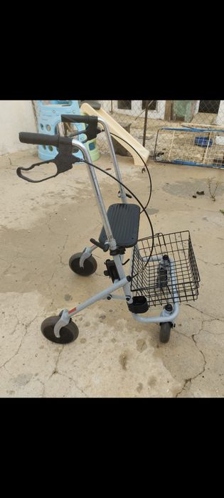 Andarilho em alumínio