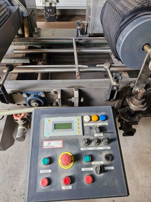 Máquina de sementeira automática de rolo em excelente estado