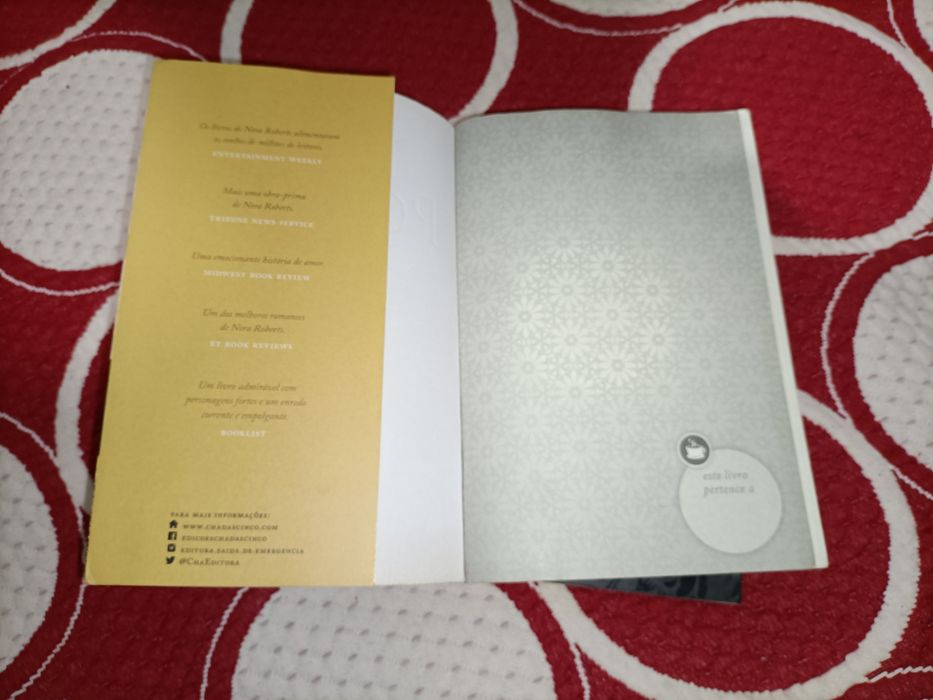 Nora Roberts+J.D Robb_2 Livros