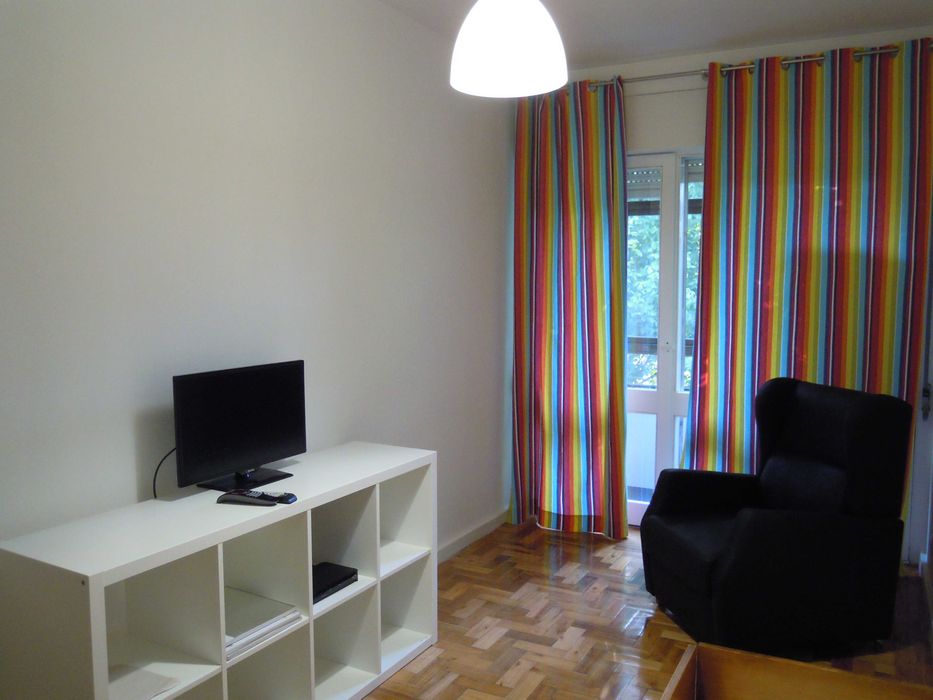 Quarto para Estudante Amial