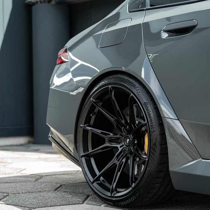 Kute felgi WheelForce R.3 22" 10,5J 11,5J 5x132 BMW M5 G99