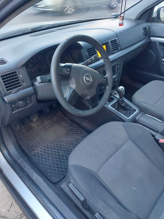 Opel Vectra oplaty na rok czasu