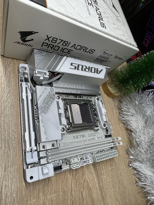 X870 aorus pro ice am5  (msi, asus, gigabyte)