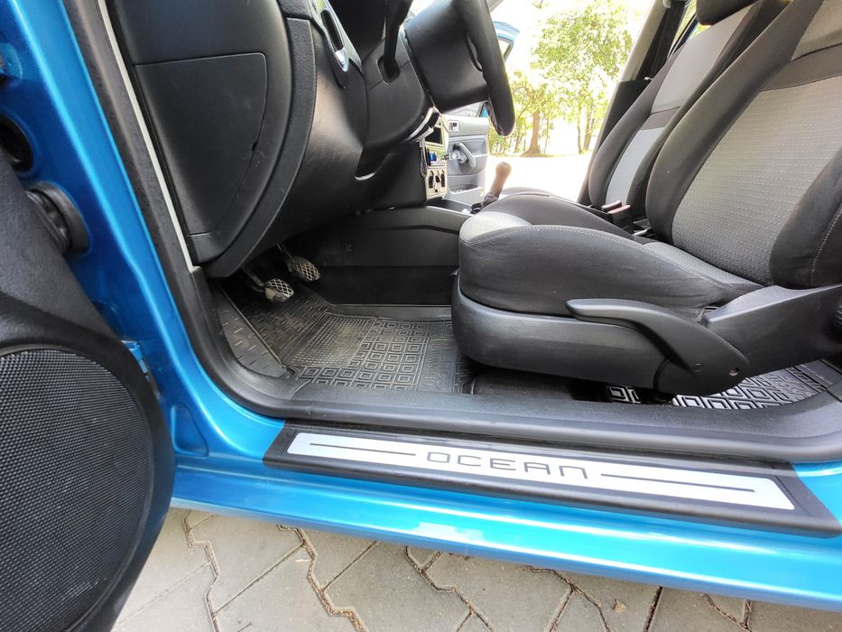 Продам Golf 4 1.4