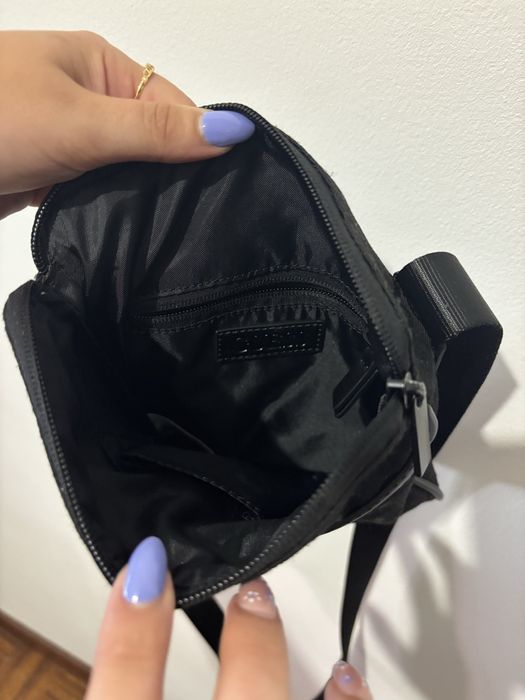 Bolsa  homem da guess