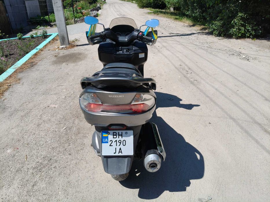 Продам максіскутер Suzuki SkyWave 250