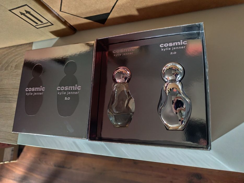 Kylie Cosmetics Cosmic EDP 30 ml + Cosmic 2.0 EDP 30 ml zestaw prezentowy