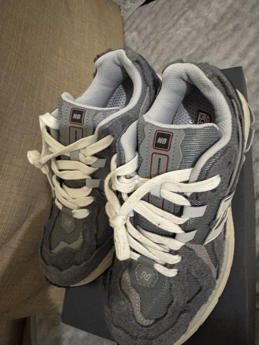 New Balance 1906 tamanho 40