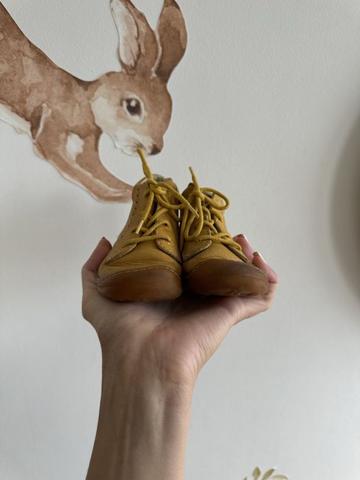 Buciki skórzane zabezpieczone palce