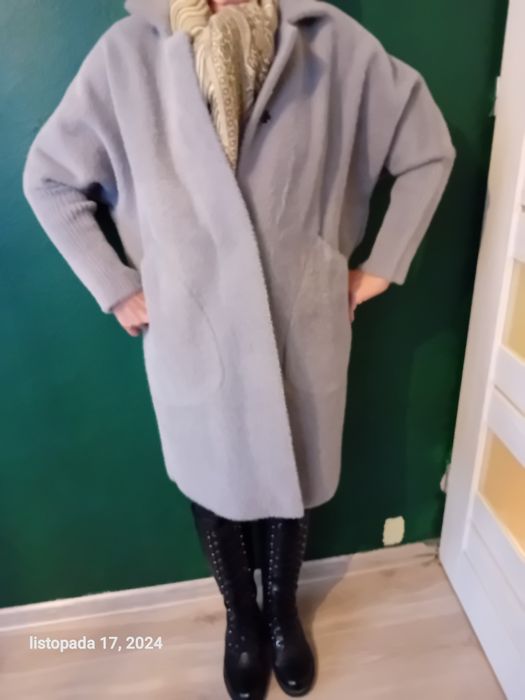 Sprzedam płaszcz alpaka