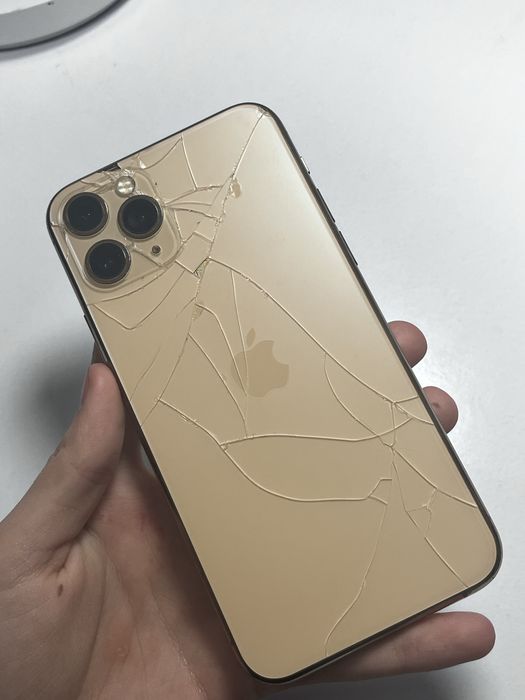 Apple Iphone 11pro 64GB Gold Б/У