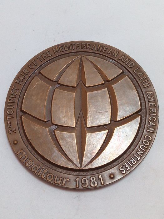 Medalhas várias em bronze