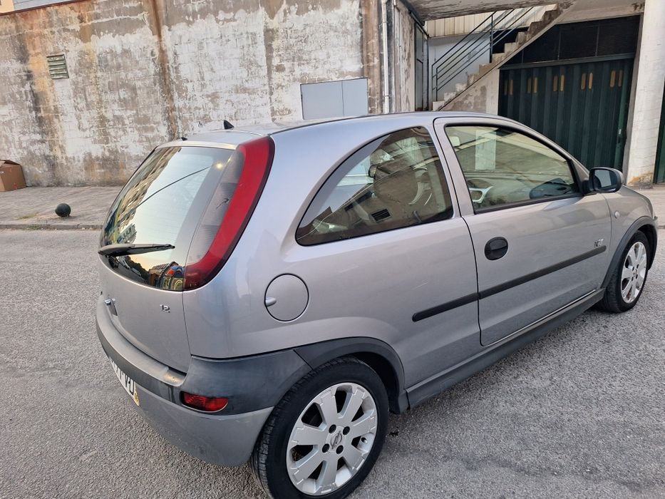 Opel corsa 1.2 gasolina 2003